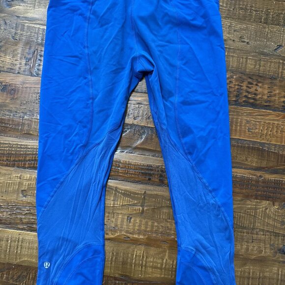 Lululemon Women's Blue Leggings - Picture 2 of 4